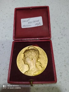 Saint Nectaire Medal 1927 - Picture 1 of 3
