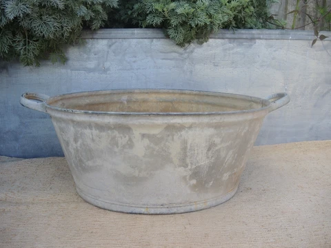 Vintage Galvanised Tin Bath  Garden Planter  56 cm long (717) Cover