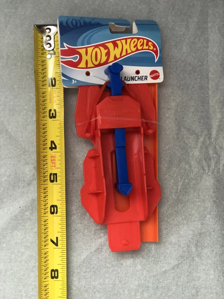 New 2020 Mattel Hotwheels Launcher Track Piece # GWW25 - Image 1 of 1