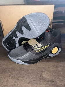 🔥NUEVO TALLA 9.5 Hombre Nike KD Trey 5 X Baloncesto Negro/Dorado Metálico DD9538-01 - Imagen 1 de 8