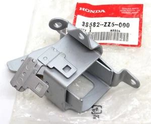 38582-ZZ5-000 Honda Outboard Main Relay Bracket for BF40D BF50D Pre-1997 & 2007- - Imagen 1 de 1