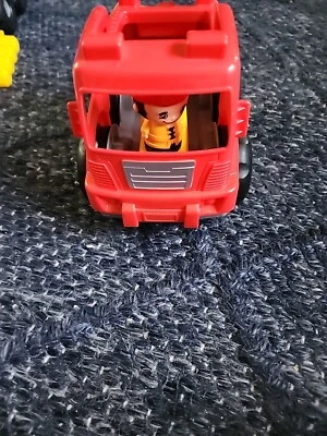 Fire Engine Building Block Set - Image 1 of 4