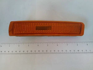 BMW E30 Right Rear Bumper Side Marker Light 637839695 - Picture 1 of 3