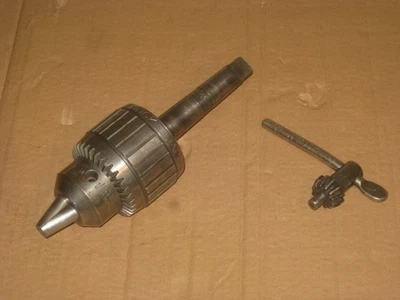 Portabrocas Jacob's 18N Rodamiento de bolas Super Chuck 3MT eje tapa 1/8-3/4". Con llave Foto 1 de 4