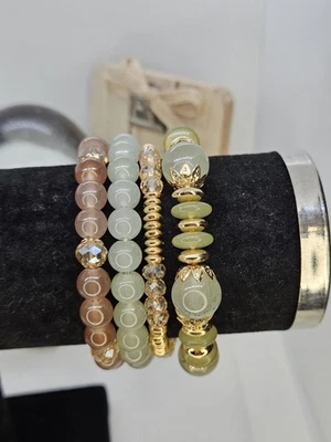 Impresionante conjunto de 4 pulseras de otoño de valor perfecto  Foto 1 de 4