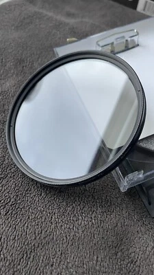 Polaroid CPL filter 62mm lens filter - Image 1 of 3