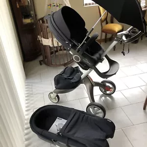 Navy Stokke Stroller Xplory Pram and Carry Cot bundle with loads of free extras! - Picture 1 of 9