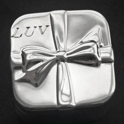 TIFFANY & CO. Caja de baratija de regalo envuelta en ley Foto 1 de 4