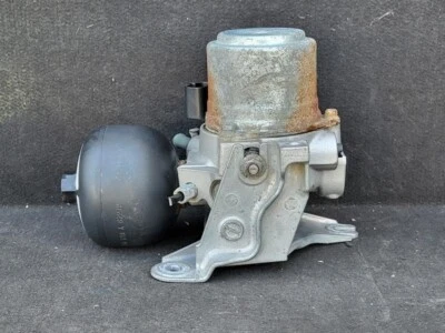 2006-2011 Honda Civic Brake Booster Pump Assembly 1.3L OEM - Image 1 of 4