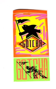 GOTCHA 80er 90er Jahre Surf Kleidung Markenanhänger Aufkleber Vintage Original - Bild 1 von 3