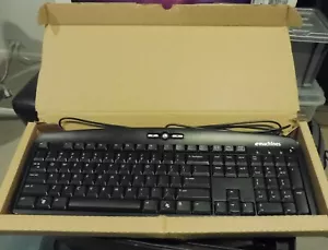 eMachines Keyboard Model Wired KB-0705 - New In Box - Picture 1 of 6