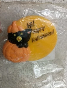 NUEVO Black Cat Pumpkin American Greetings ¡Hola! Pin, broche, botón feliz Halloween - Imagen 1 de 6