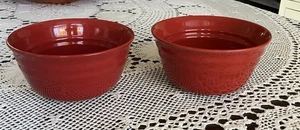 Zwei (2) Rachael Ray 6” x 3” Double Ridge Müslischalen ROT - Bild 1 von 7