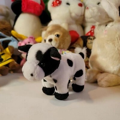  Vtg Express COW HM687 New and Unused. - Image 1 of 4