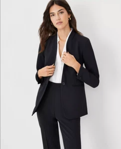 NEW ANN TAYLOR $198 BLACK FLUID CREPE LONG COLLARLESS BLAZER SZ 16P 16 PETITE - Picture 1 of 4