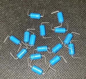 16x NOS PHILIPS KS 6800pF 6.8nF 63V 1% Axial FILM FOLIE HI-END TUBE AUDIO CAPS! - Bild 1 von 1