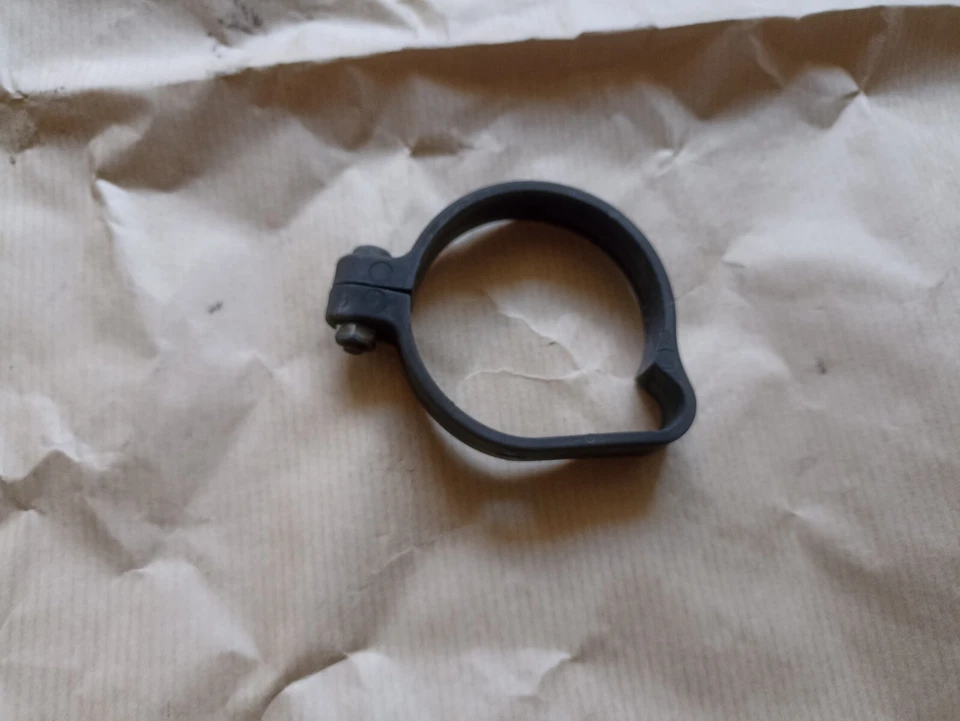 cable clamp cable odometer odometer Honda Transalp 650 2006 - Image 1 of 1