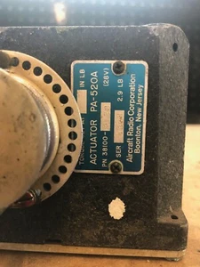 38100-0128 (M/N: PA-520A) Cessna 421 ARC Actuator Assy (Volts: 28)  - Picture 1 of 3