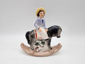 VINTAGE ORIGINAL STAFFORDSHIRE ENGLAND BOY ON HORSE CERAMIC ANTIQUE FIGURINE !!! - Picture 1 of 9