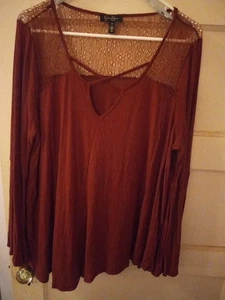 Jessica Simpson Size 1X Red Long Sleeve Top - Picture 1 of 4