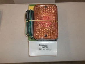 NEW JOHN DEERE ROPS TAILLIGHT RIGHT HAND SIDE COMPACT TRACTORS LVA14366 - Picture 1 of 2