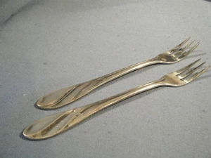 2 Tools of the Trade Meeresfrüchte Cocktail Gabeln Edelstahl Besteck - Bild 1 von 2