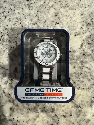 NEW YORK YANKEES WATCH GAME TIME NEW IN BOX MLB LICENSED FULLY WORKING - Image 1 of 4
