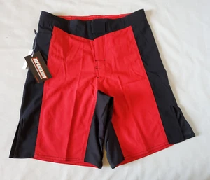 Revgear Shorts Mens XS 31 x 10 UFC Fight MMA Wrestling Polyester Black Red New - Picture 1 of 7
