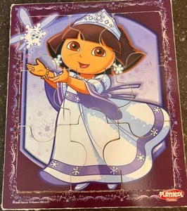 DORA THE EXPLORER princess 9 Piece wood Puzzle PLAYSKOOL Hasbro 2008 - Picture 1 of 1