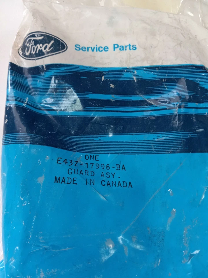 FORD TEMPO MERCURY TOPACIO 1984-1987 PROTECTOR PARACHOQUES DELANTERO ALMOHADILLA E43Z-17996-BA Foto 1 de 3