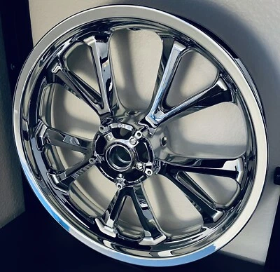 Rueda delantera personalizada Honda 2018-25 GL1800 GOLDWING 44650-MKC-A10 OEM Foto 1 de 4