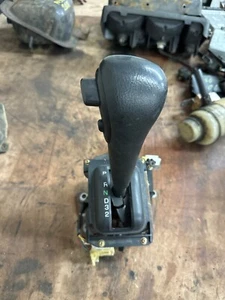 05 06 07 MITSUBISHI FUSO FE SERIES ELECTRONIC FLOOR SHIFTER TESTED GOOD SEE PICS - Picture 1 of 3