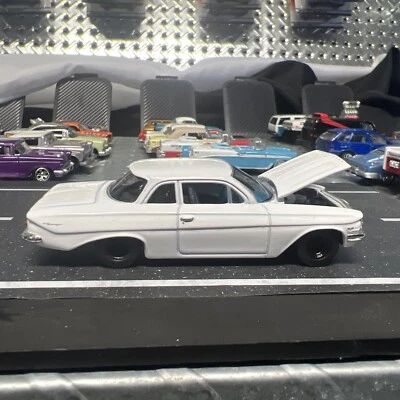 WEST COAST CHOPPERS JESSE JAMES CHEVROLET BISCAYNE WHITE 1:55 SCALE Near Mint - Image 1 of 4