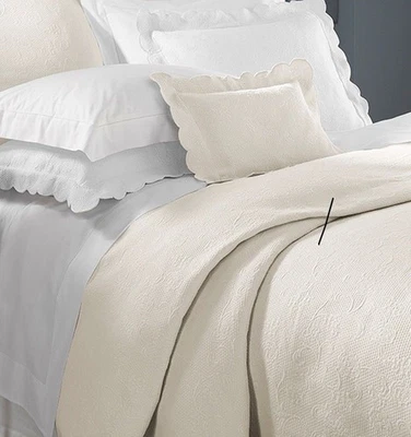 Sferra Alice Ivory Queen Coverlet Floral Scalloped 100% Cotton Matelasse NEW - Image 1 of 4