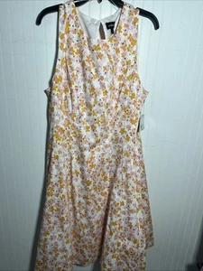 Liz Claiborne Ladies Sleeveless A-Line Dress Soft White Mustard NWT SZ 18 - Picture 1 of 15