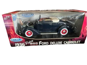 Welly Retro Rod Ford Deluxe Cabriolet Limited Edition 1:18 Blue Convertible NEW - Picture 1 of 8