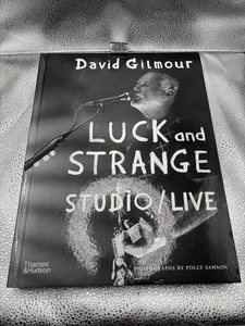 DAVID GILMOUR SIGNED BOOK LUCK AND STRANGE UK FIRST EDITION HARDCOVER IN HAND - Bild 1 von 2