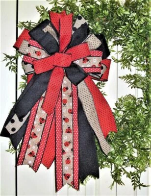 LADYBUG FARMHOUSE ARCO CABLEADO CINTA CORONA, LINTERNA, BUZÓN #179 fl  Foto 1 de 3