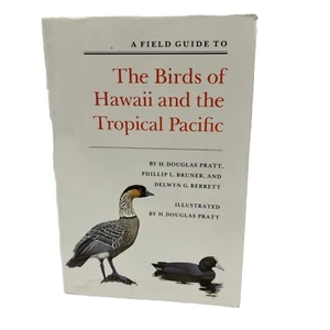 A Field Guide to the Birds of Hawaii and the Tropical Pacific H. Douglass Pratt - Picture 1 of 11