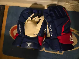TEAM USA HOCKEY GLOVES 13" PRO STOCK BAUER PRO VAPOR TEAM 13" USED MINT COND - Picture 1 of 5