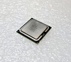 Intel Core 2 Duo E4300 1.8 GHz 1.80GHZ/2M/800, SL9TB Socket 775 - Picture 1 of 1