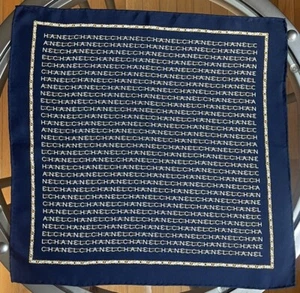 CHANEL Vintage Authentic Mini Scarf Bandana Chain 100% Navy Blue 45/45 cm. New - Picture 1 of 13