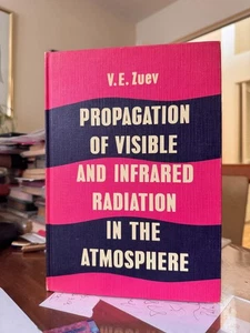 Propagation of Visible and Infrared Radiation in the Atmosphere by Zuev, 1974 ed - Bild 1 von 12