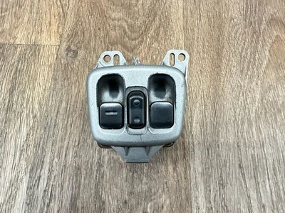 Главный выключатель стеклоподъемника 2000 - 2005 Toyota Celica 84802-20350 - Изображение 1 из 4