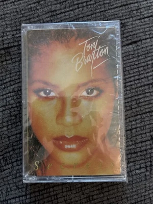 Toni Braxton - Secrets Cassette Tape 1996 LaFace NEW NOS - Imagem 1 de 2