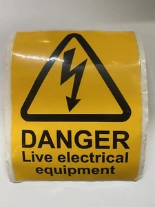4x Insegna Adesiva Danger Live Apparecchiature Elettriche Sicurezza Vinile Laminato - Foto 1 di 2