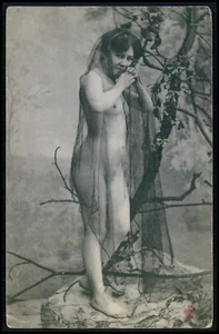 Viuda Negra Velo Mujer Desnuda Original Años 1910 Fotograbado Francés Postal - Imagen 1 de 2