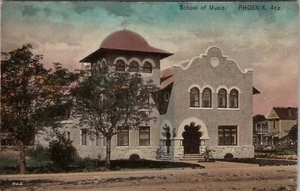 PHOENIX, ARIZONA - SCHOOL OF MUSIC - OLD POSTCARD - Picture 1 of 2
