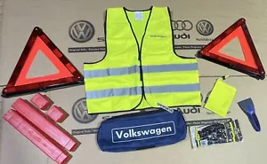 VW Golf MK3 MK4 MK5 MK6 MK7 MK8 ID Scirocco MK3 Safety Kit Yellow Vest Triangles - Picture 1 of 11