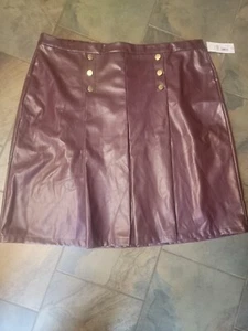 NEW W/TAGS Liz Claiborne Womens Pleated Faux Leather Skirt Size 22W - Picture 1 of 6